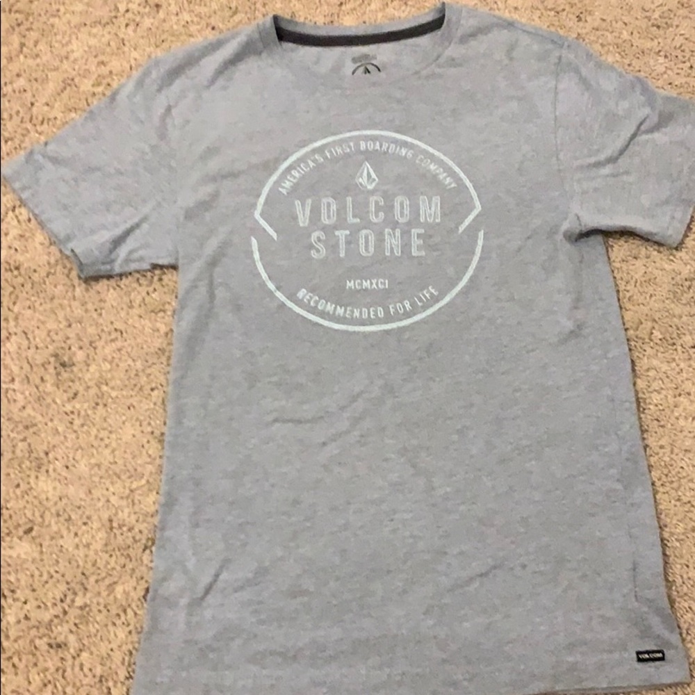 Boys Volcom shirt